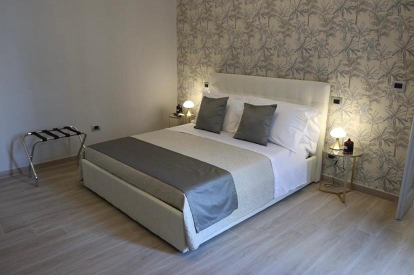 Calefati Gallery Luxury Apartment *