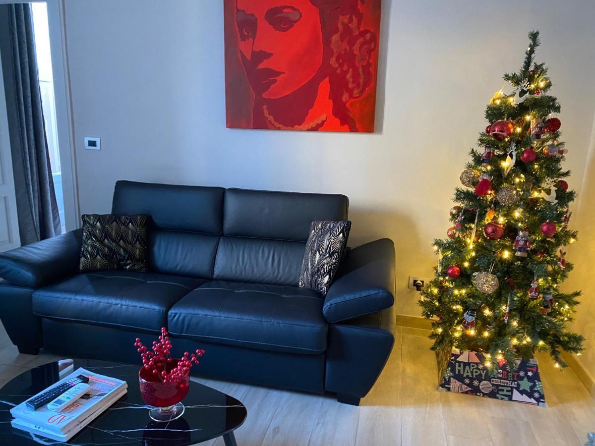 Calefati Gallery Luxury Apartment