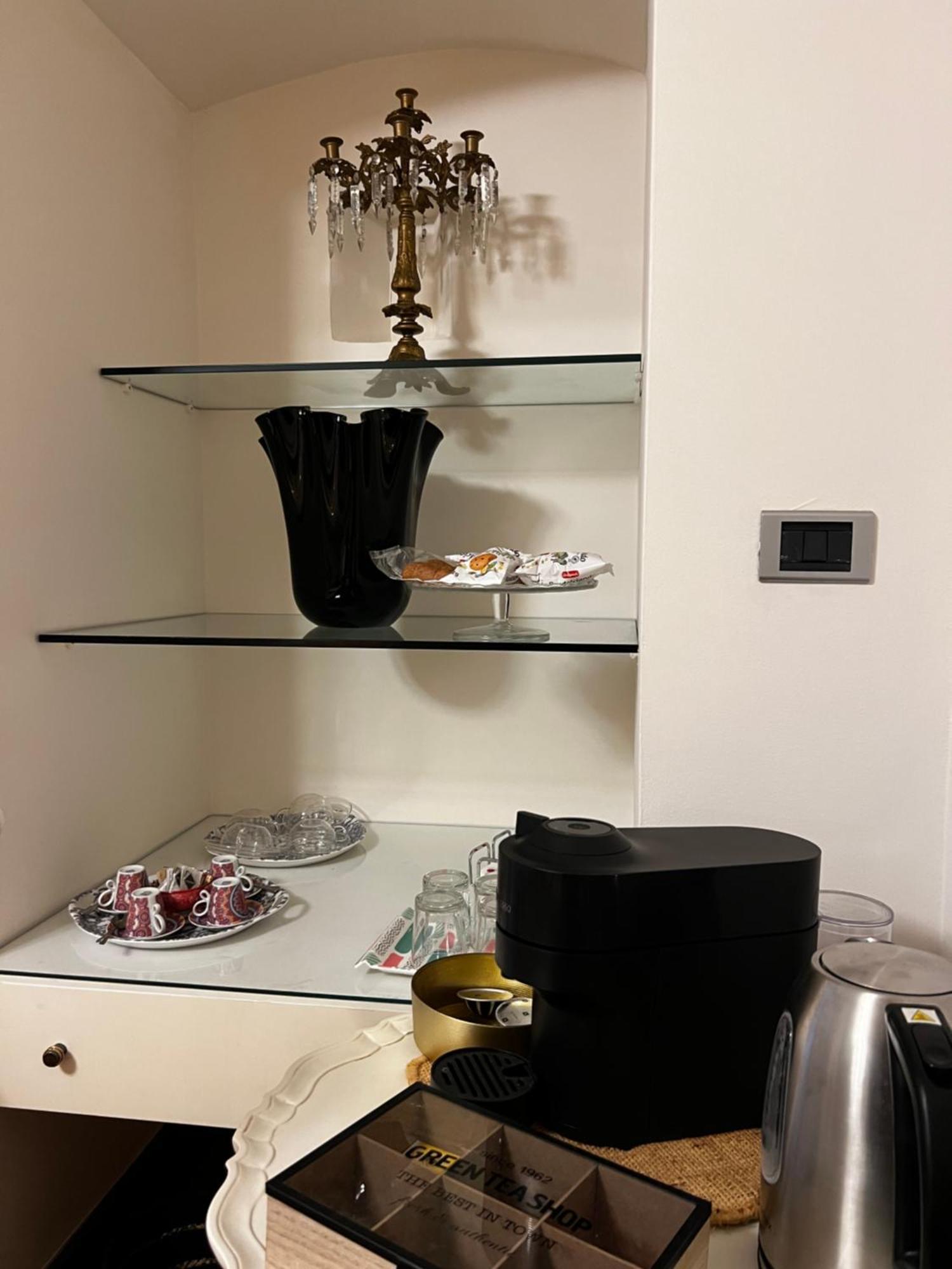 Calefati Gallery Luxury Apartment