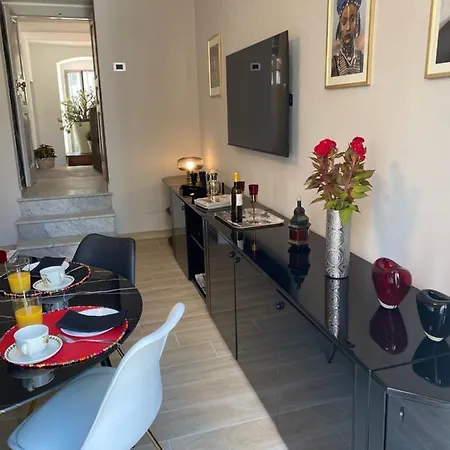 Calefati Gallery Luxury Apartment Bari Exterior photo