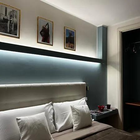 Calefati Gallery Luxury Apartment Bari Exterior photo
